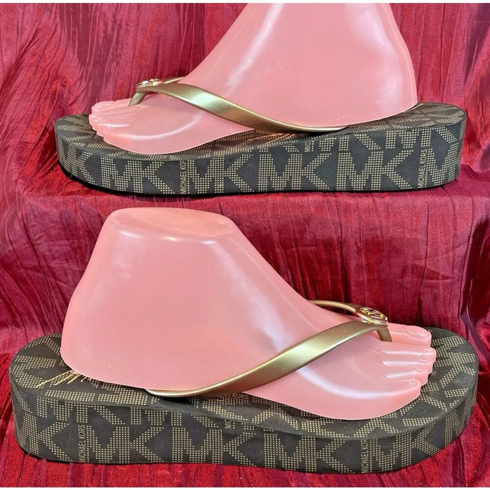 Michael Kors womens nwot